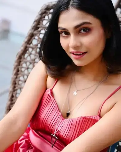 Call Girls Service in Jamai